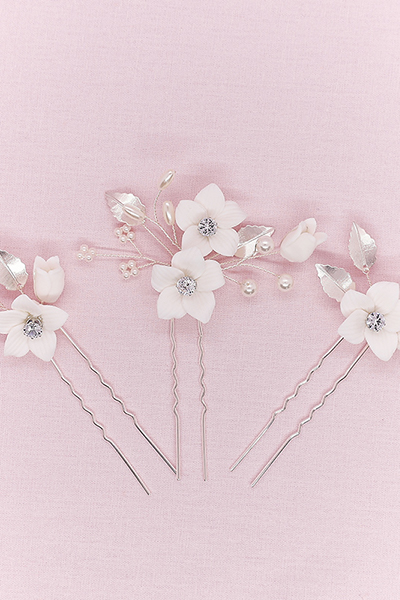 Floral hair pins in silver or gold