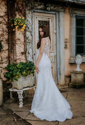 Sample Sale Collection — Shop Sample Sale Gowns — The Bridal Curator