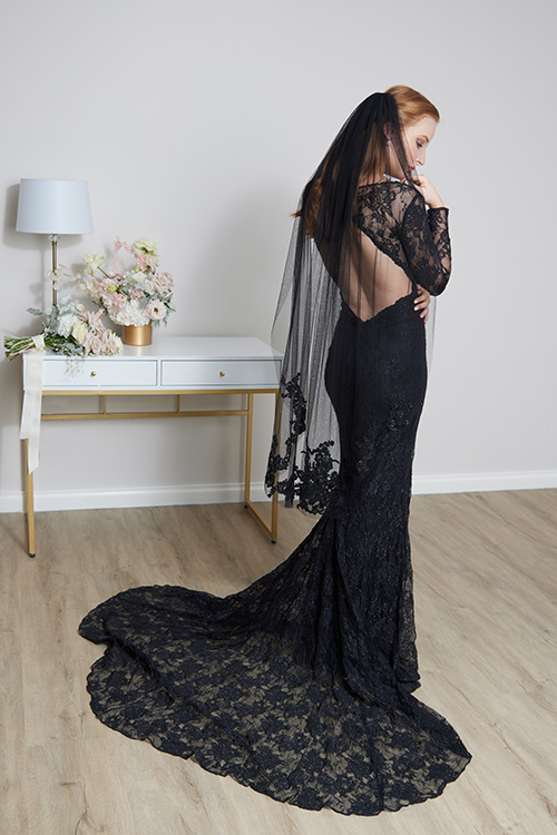 Leah S Designs bridal wedding veils Melbourne Black bridal blusher veil