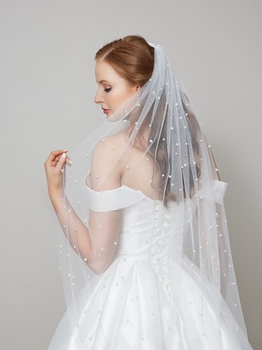 Leah S Designs bridal wedding veils Melbourne Pearl blusher veil