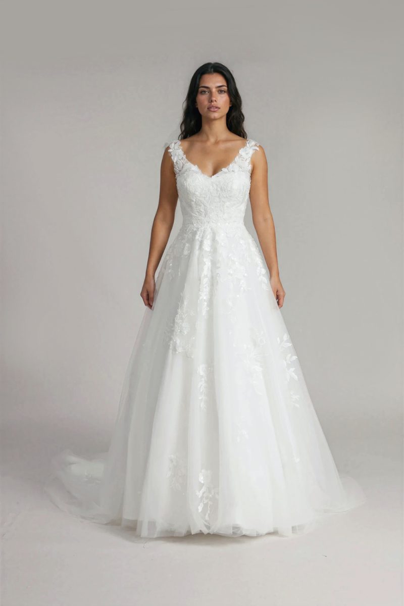 Dream Bridal Dress Front (1)