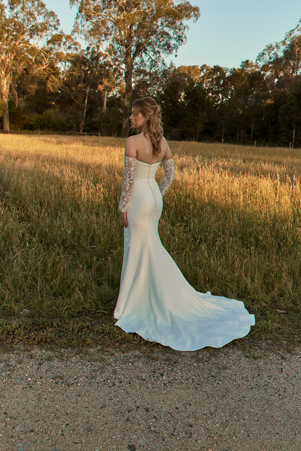 Avery With Off Shoulder Sleeves