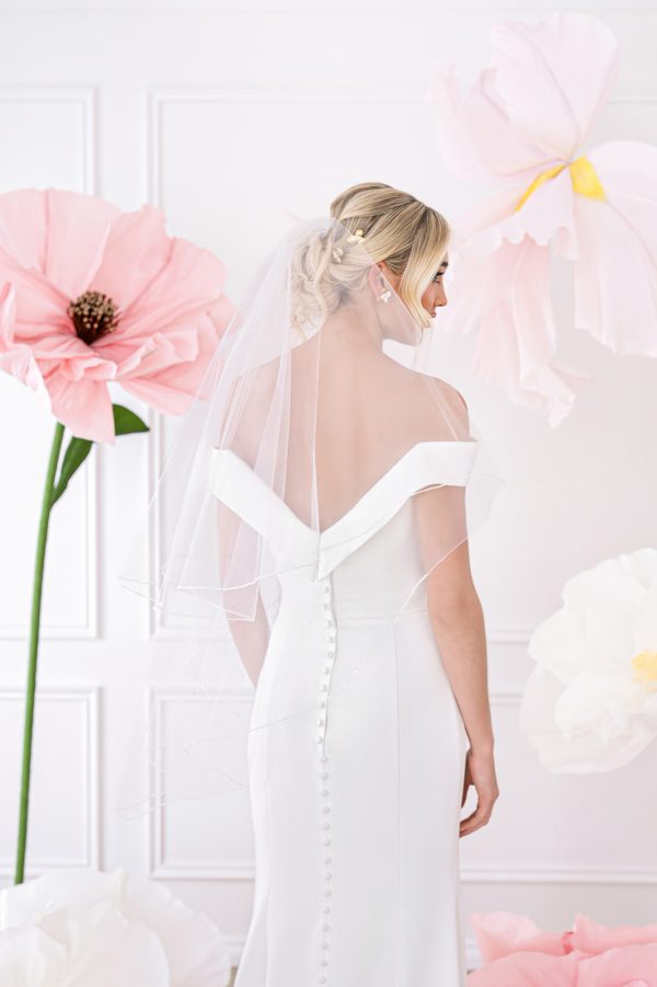 Leah S Designs simple bridal veils