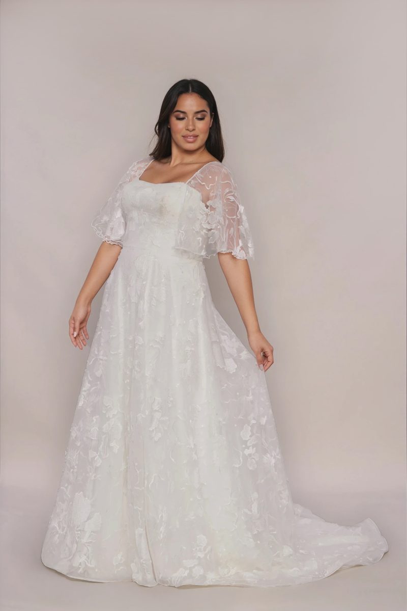 Eloise Dress With Ruffle Sleeve