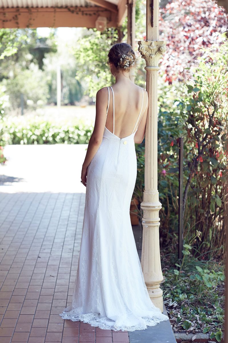Back Of Lace Wedding Dress
