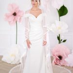 Long lace wedding veil with face cover