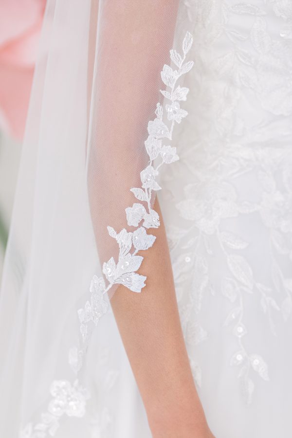 Phoebe Lace Veil Detail