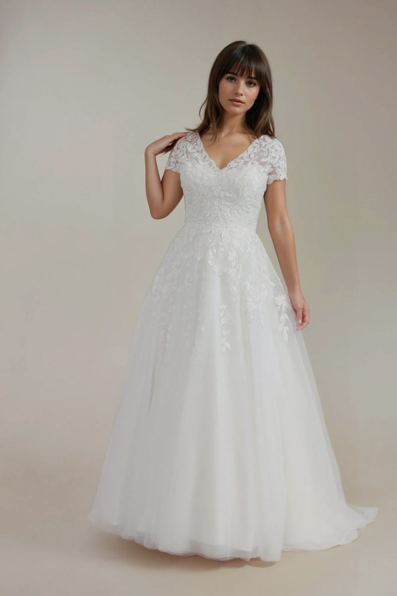 Skye Wedding Dress with sleeves