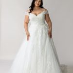 Dakota Lace Wedding Dress