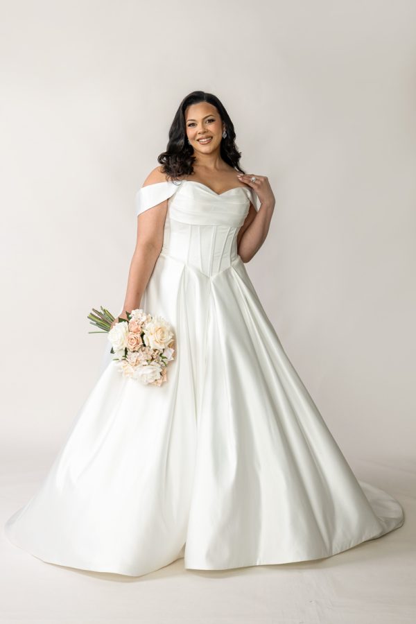 Deluxe Holly plus size wedding dress with boned bodice