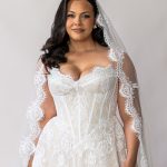 Florence Lace Trim Veil